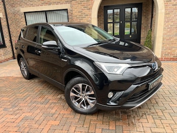 Used Toyota RAV4 2017 for sale - 77657763: Photo