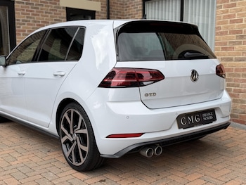 Used Volkswagen Golf 2018 for sale - 78809169: Photo