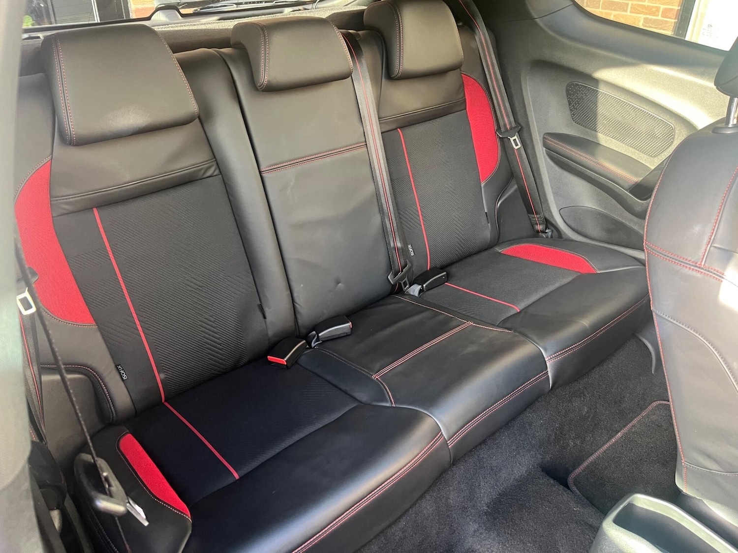 Used Peugeot 208 2016 for sale - 76936417: Photo 18