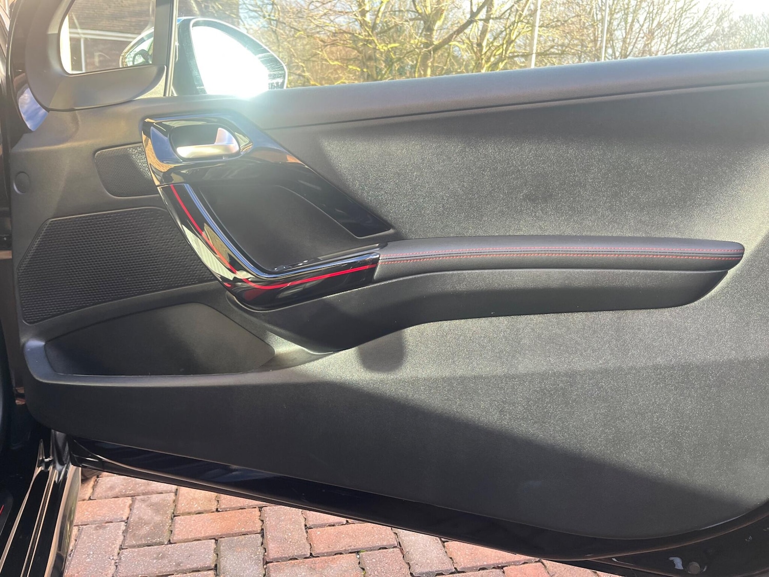 Used Peugeot 208 2016 for sale - 76936417: Photo 23