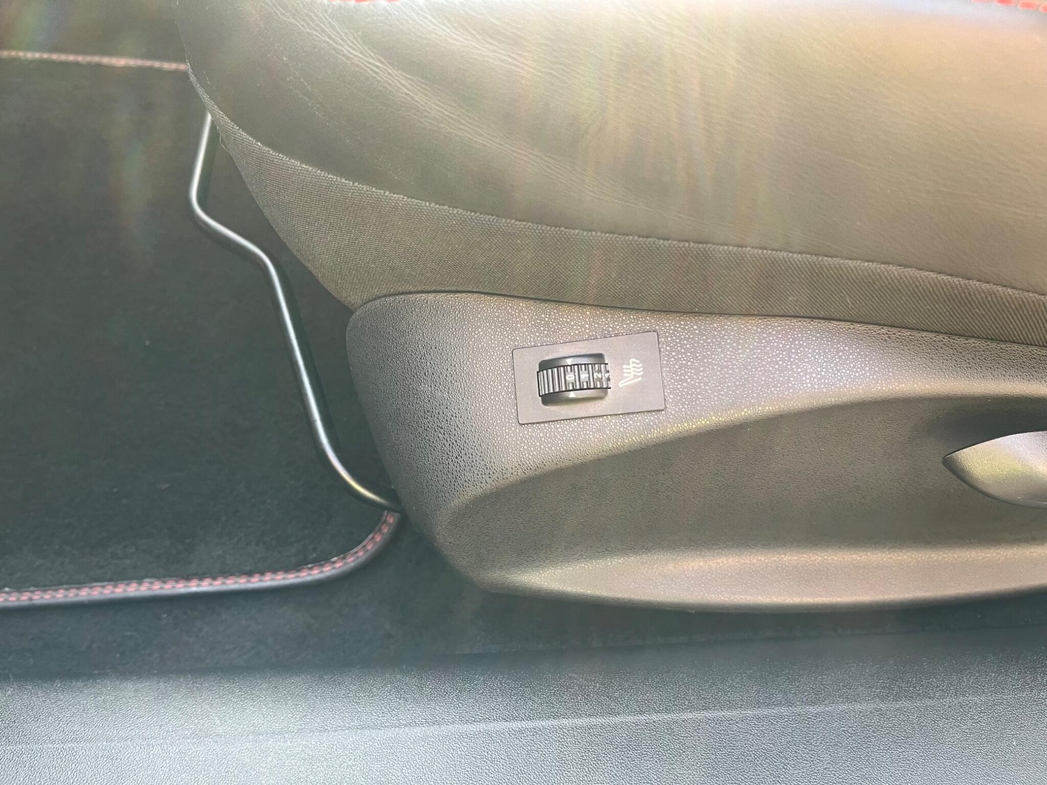 Used Peugeot 208 2016 for sale - 76936417: Photo 24