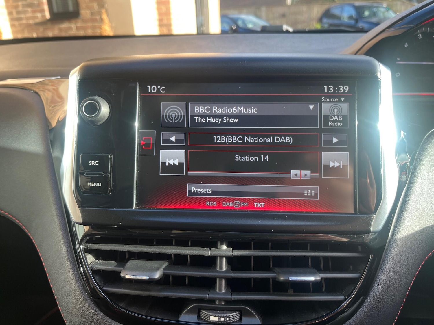 Used Peugeot 208 2016 for sale - 76936417: Photo 31