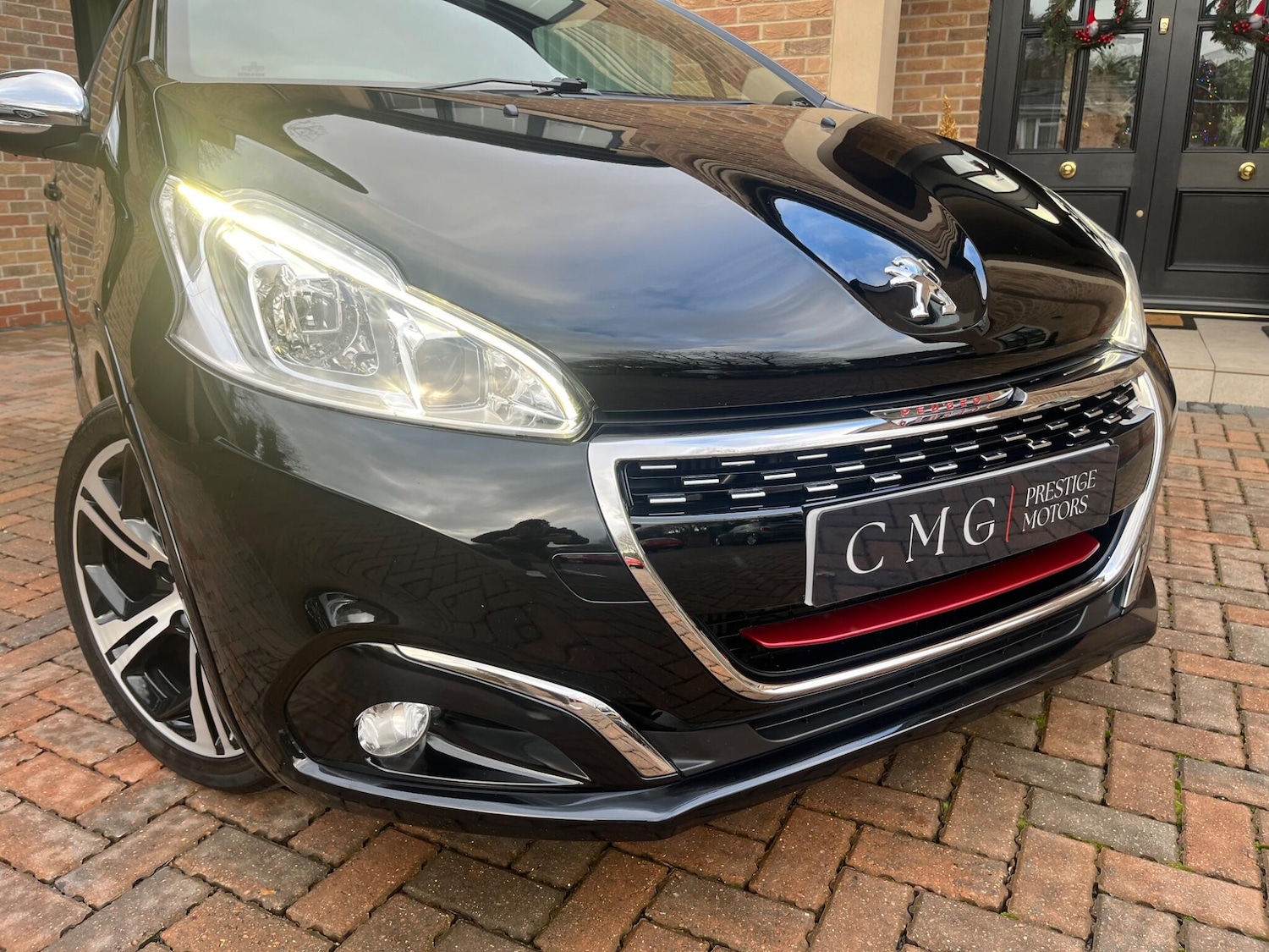 Used Peugeot 208 2016 for sale - 76936417: Photo 37