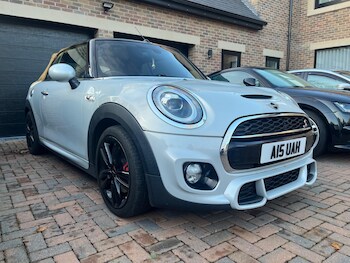 Used MINI Convertible 2019 for sale - 76607040: Photo