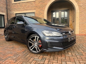 Used Volkswagen Golf 2018 for sale - 77808139: Photo