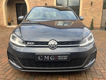 Used Volkswagen Golf 2018 for sale - 77808139: Photo