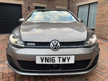 Used Volkswagen Golf 2016 for sale - 77120281: Photo