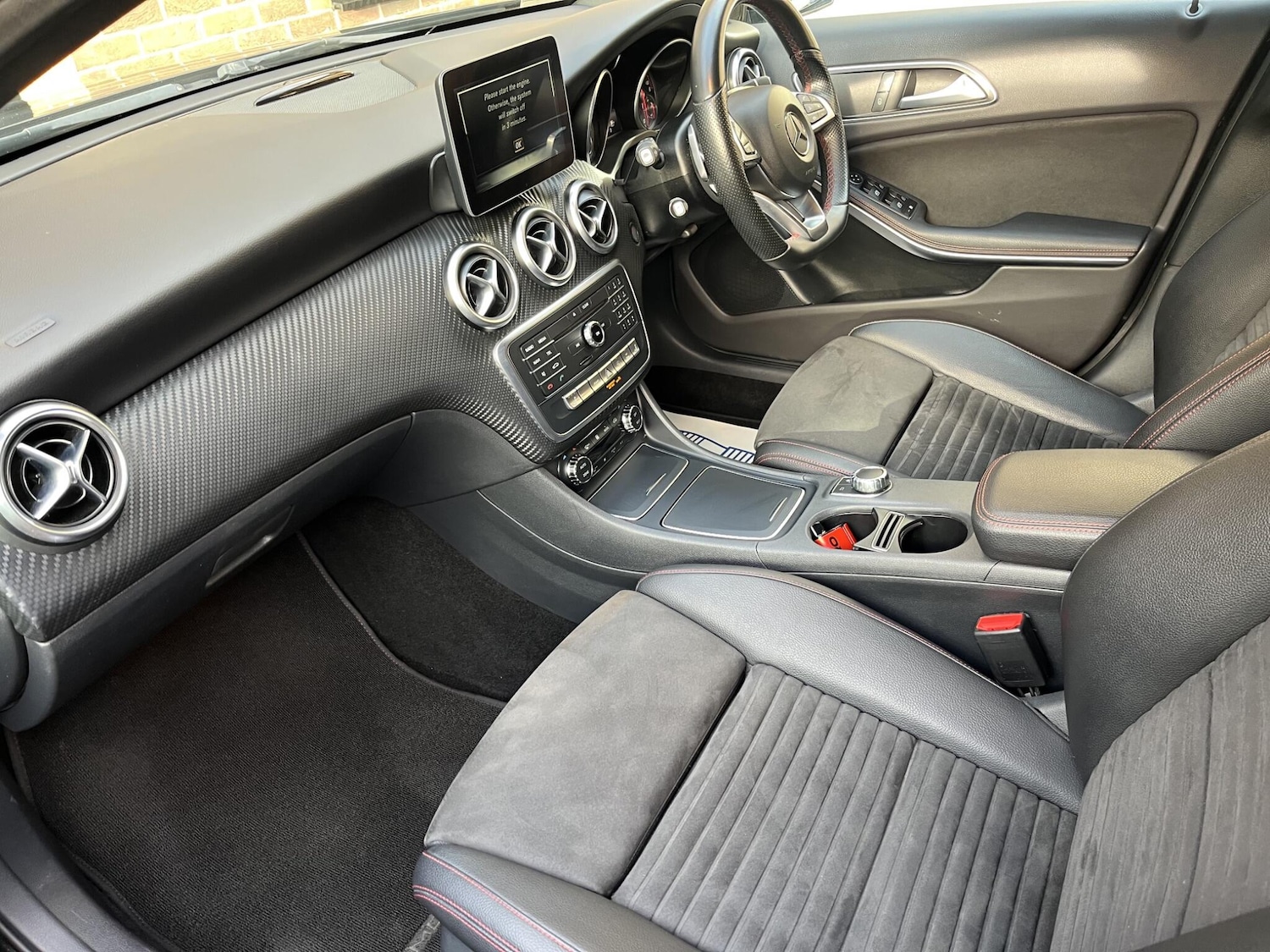 Used Mercedes-Benz A-Class 2017 for sale - 77358732: Photo 32