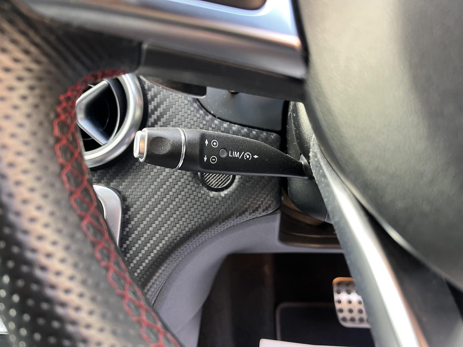 Used Mercedes-Benz A-Class 2017 for sale - 77358732: Photo 33