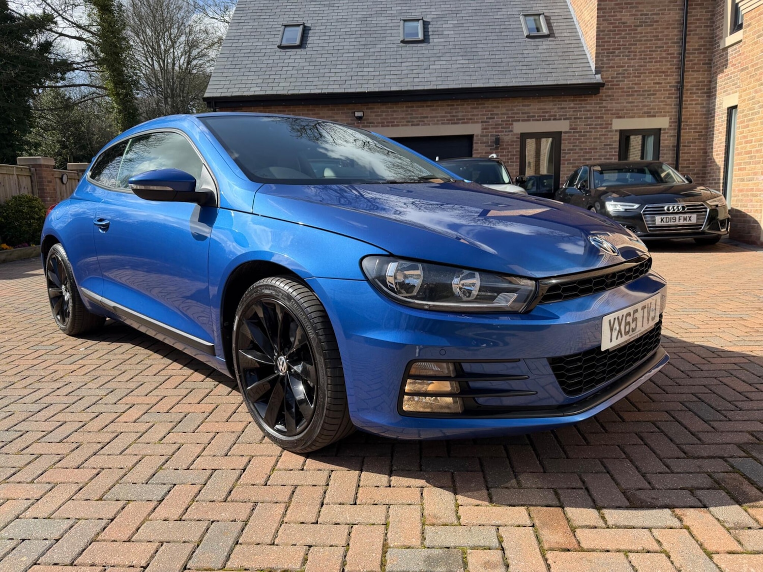 Used Volkswagen Scirocco 2015 for sale - 78047703: Photo 1