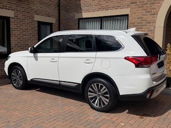 Used Mitsubishi Outlander 2019 for sale - 79329264: Photo