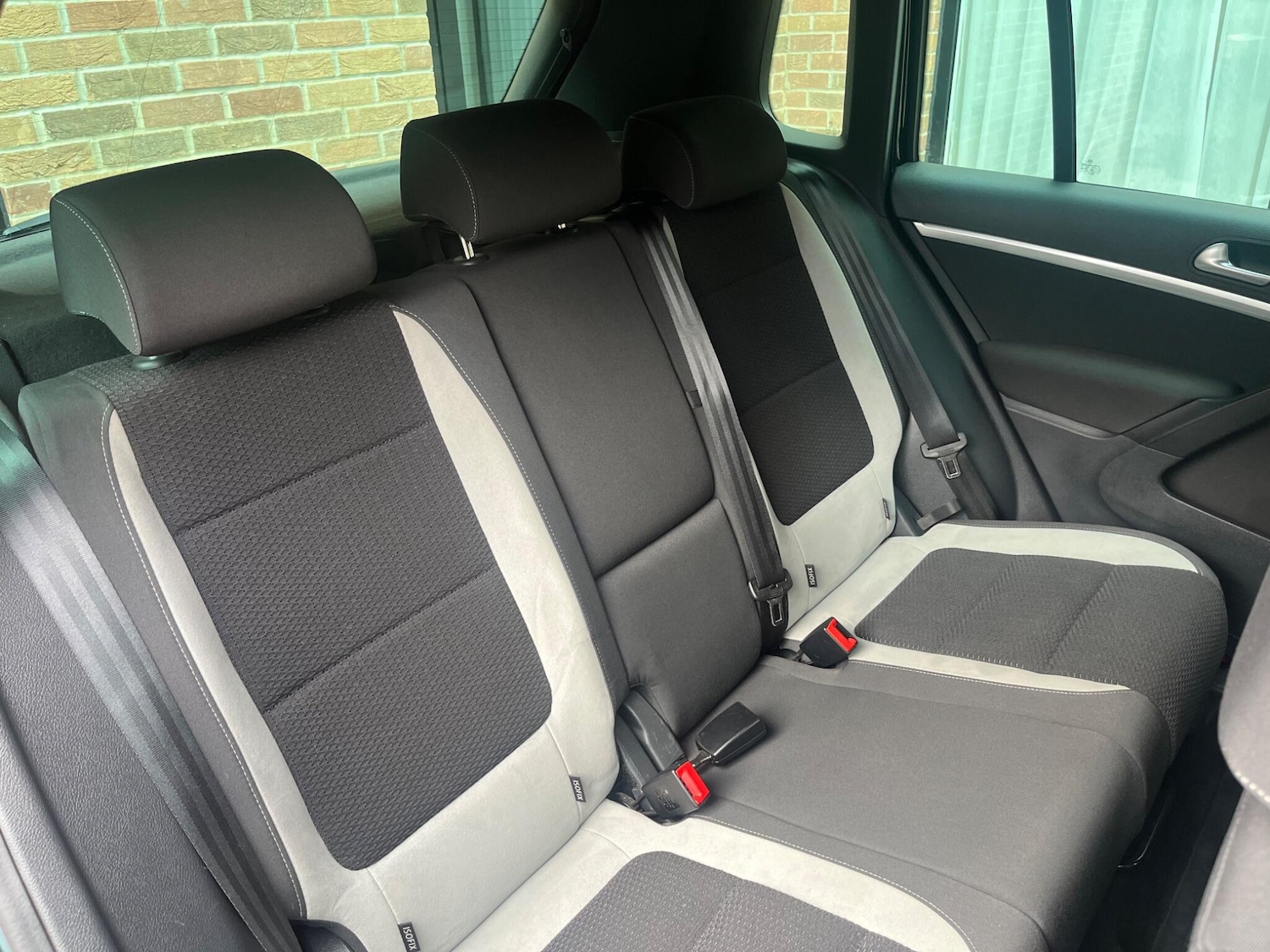 Used Volkswagen Tiguan 2015 for sale - 76552004: Photo 21