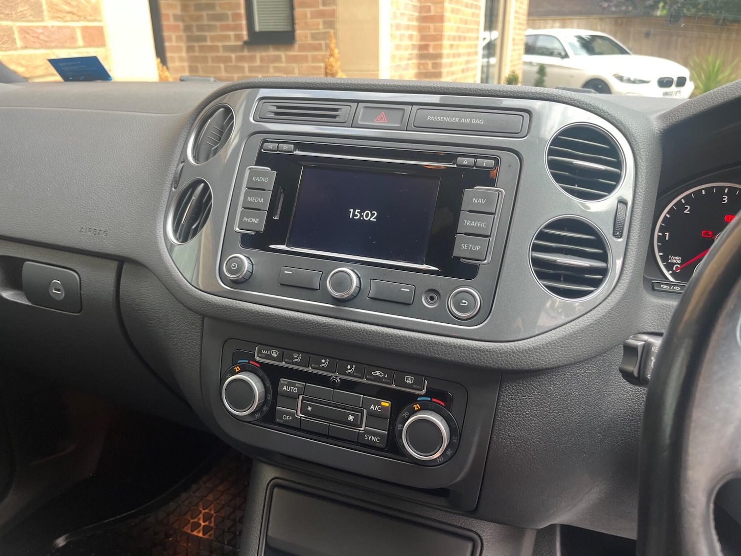 Used Volkswagen Tiguan 2015 for sale - 76552004: Photo 39