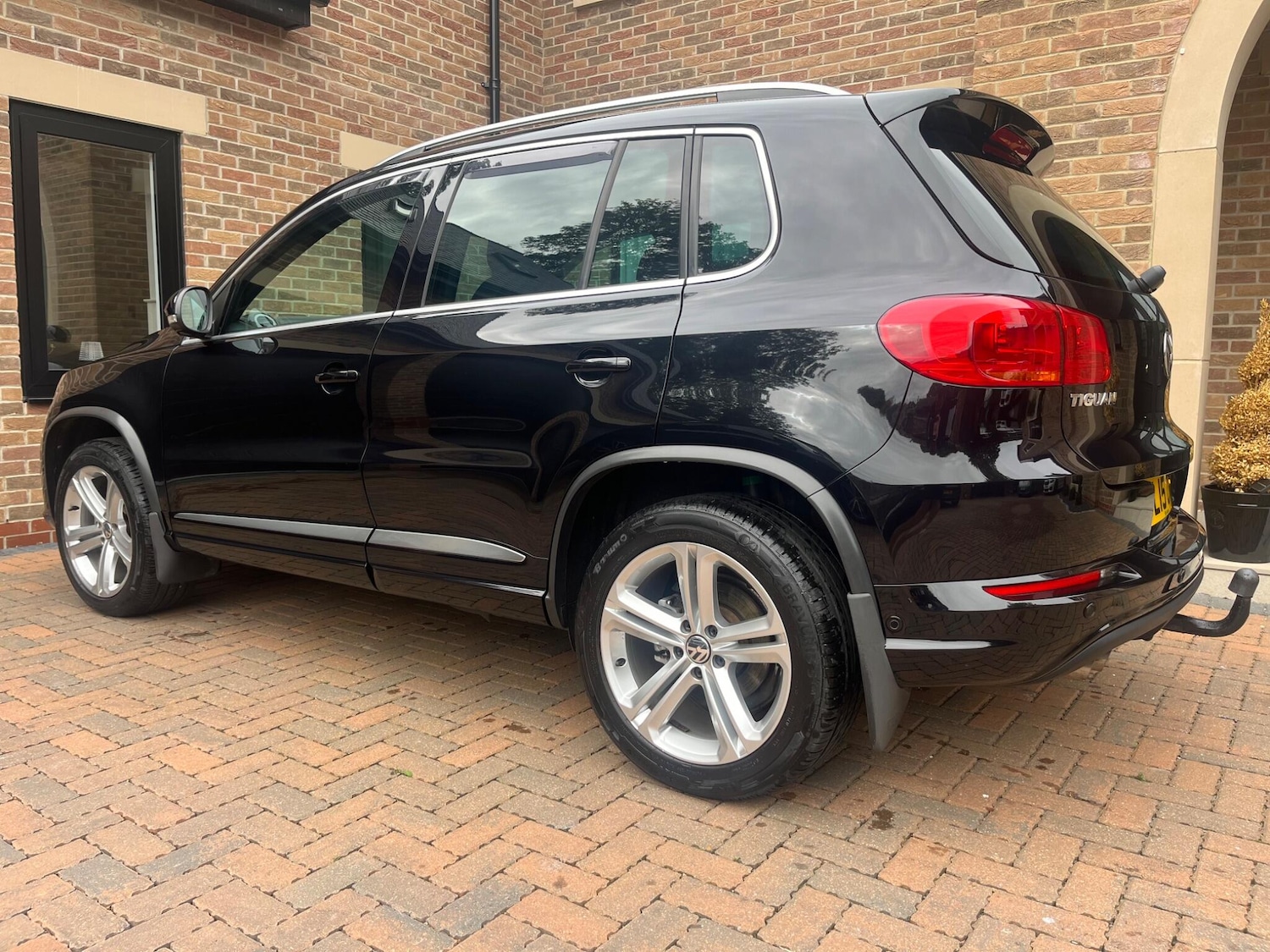 Used Volkswagen Tiguan 2015 for sale - 76552004: Photo 4