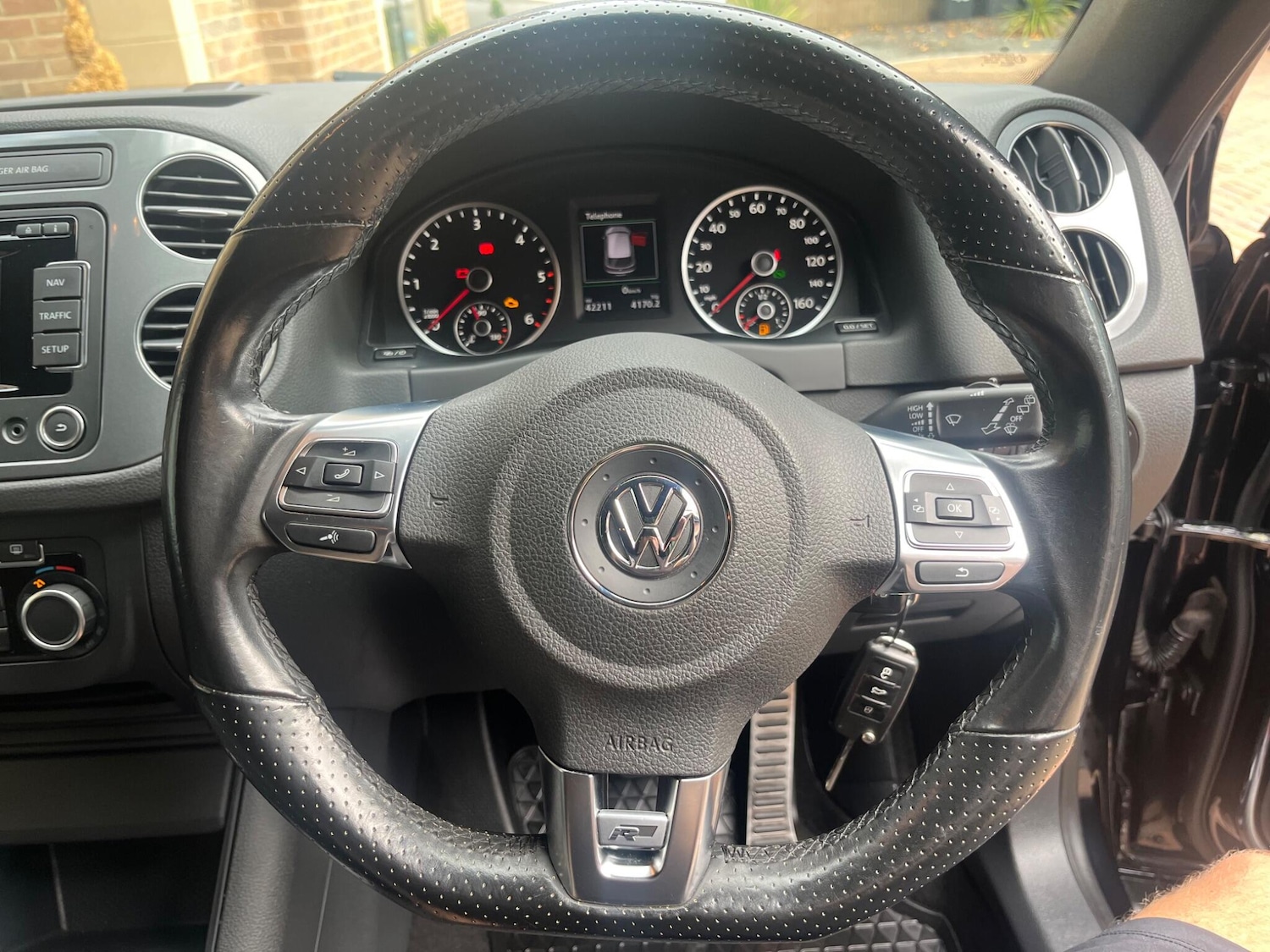 Used Volkswagen Tiguan 2015 for sale - 76552004: Photo 42