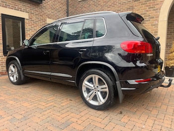 Used Volkswagen Tiguan 2015 for sale - 76552004: Photo