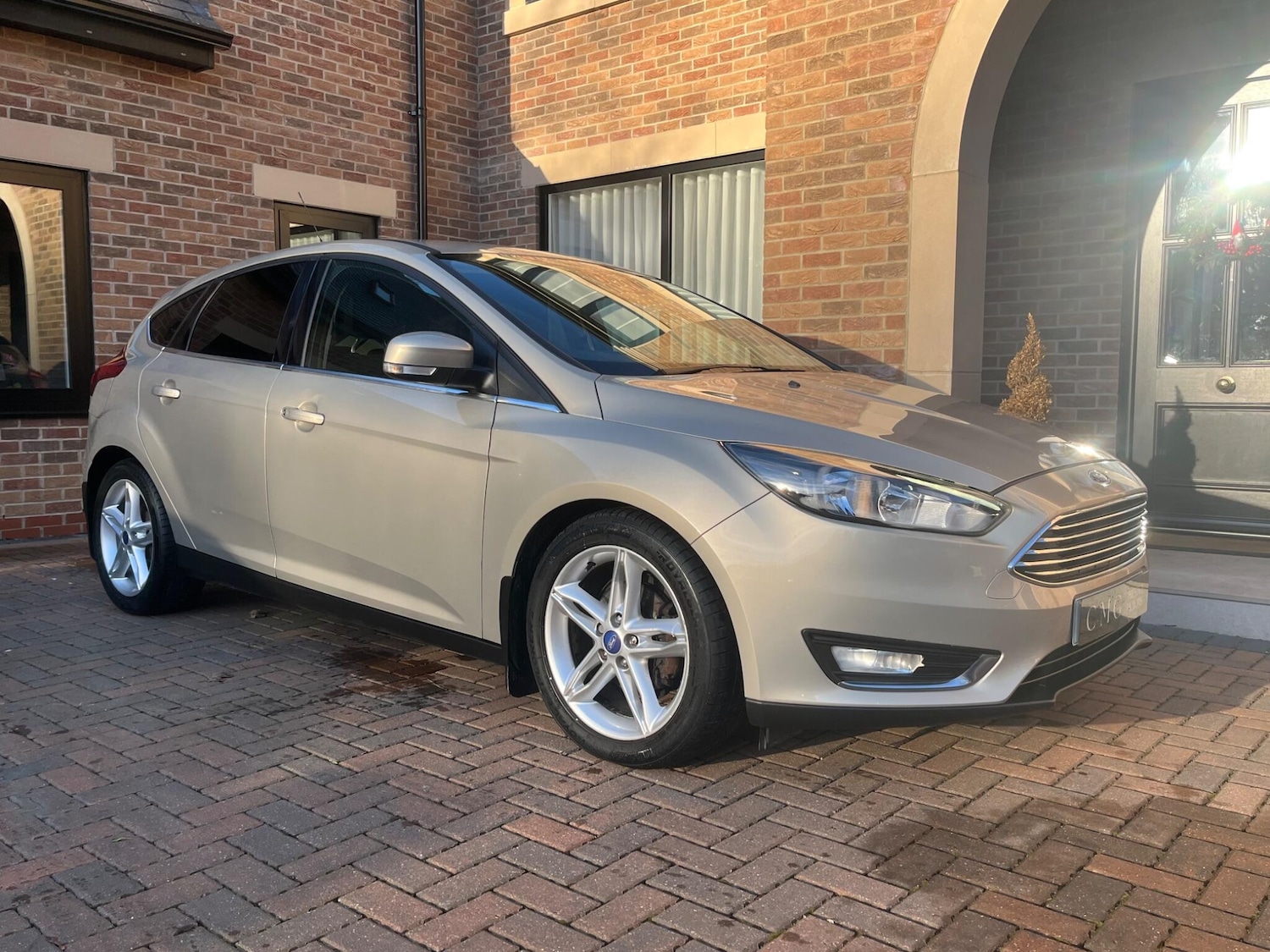 Used Ford Focus 2015 for sale - 77097898: Photo 2