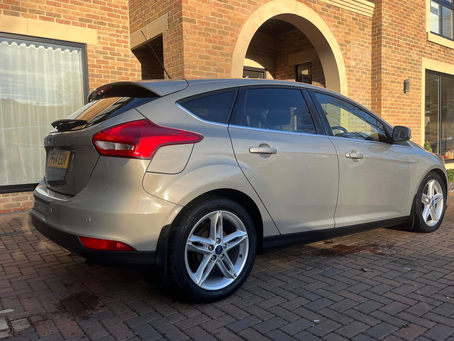 Used Ford Focus 2015 for sale - 77097898: Photo 8