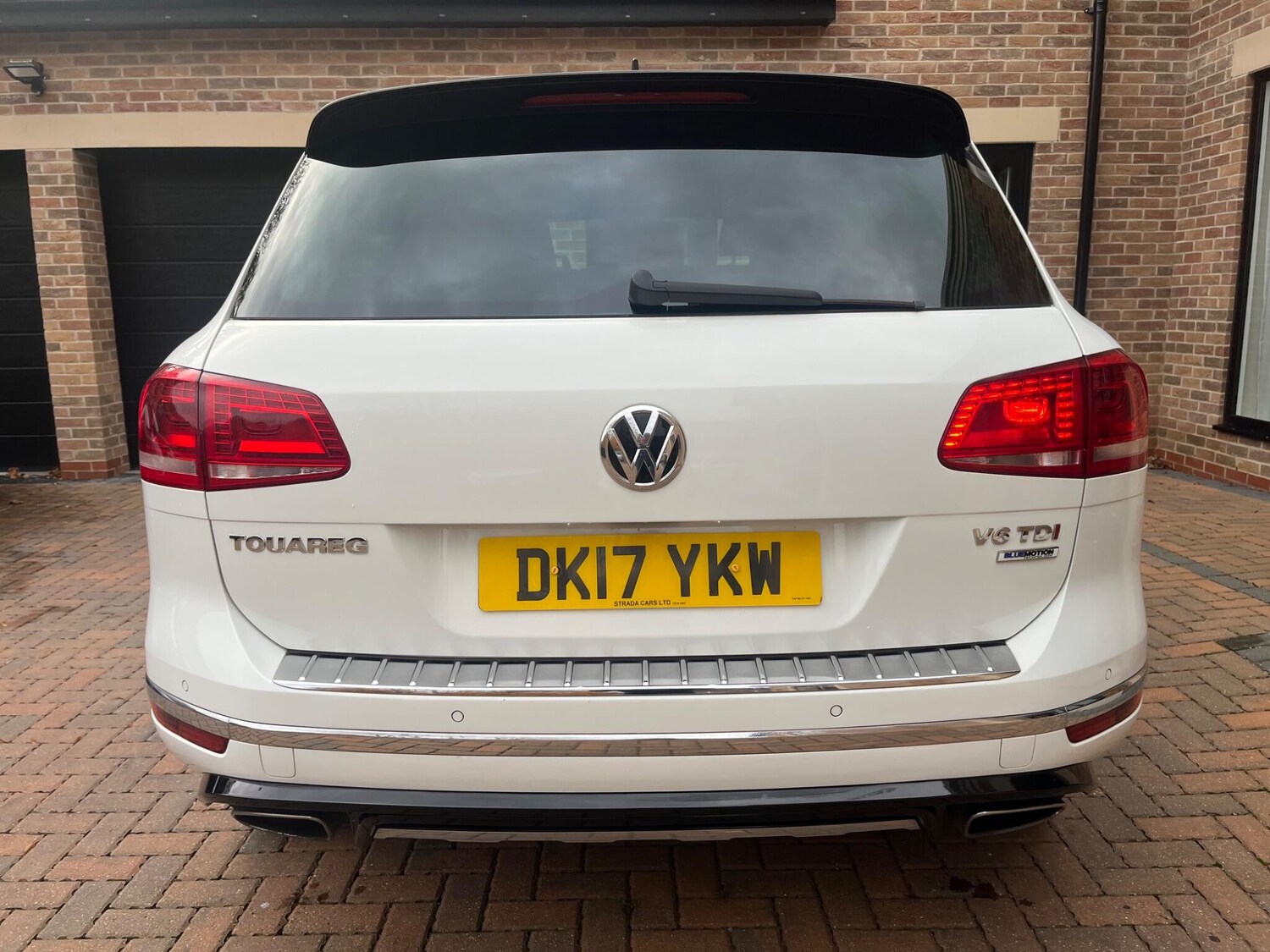 Used Volkswagen Touareg 2017 for sale - 76549421: Photo 12