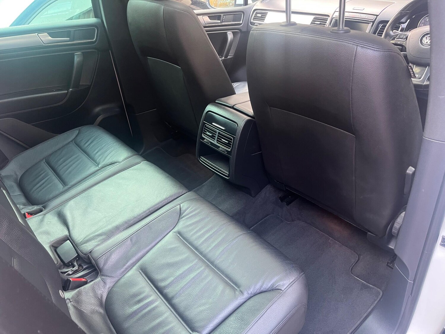 Used Volkswagen Touareg 2017 for sale - 76549421: Photo 18