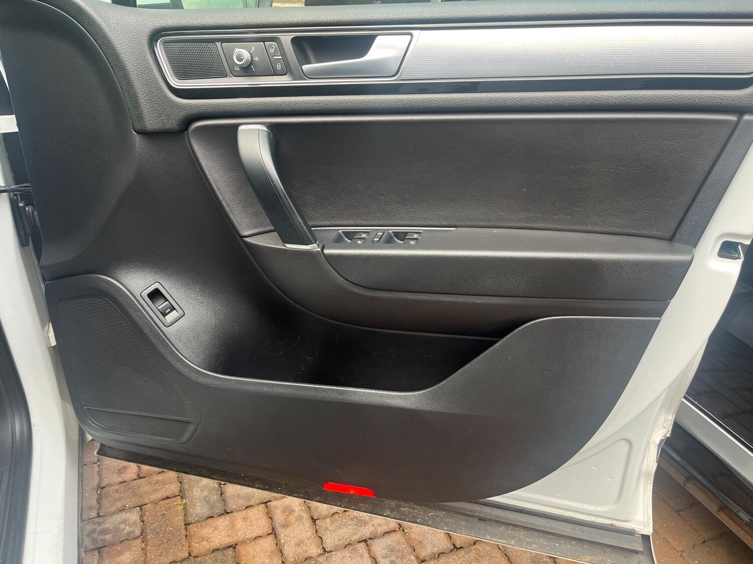 Used Volkswagen Touareg 2017 for sale - 76549421: Photo 25