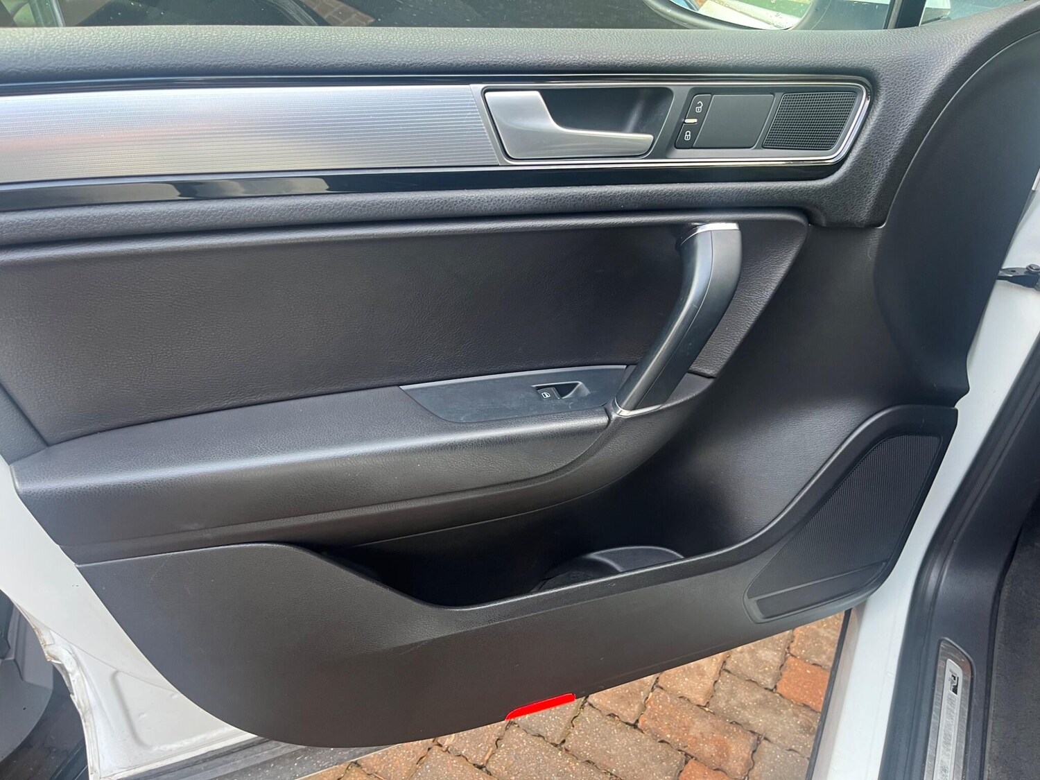 Used Volkswagen Touareg 2017 for sale - 76549421: Photo 27