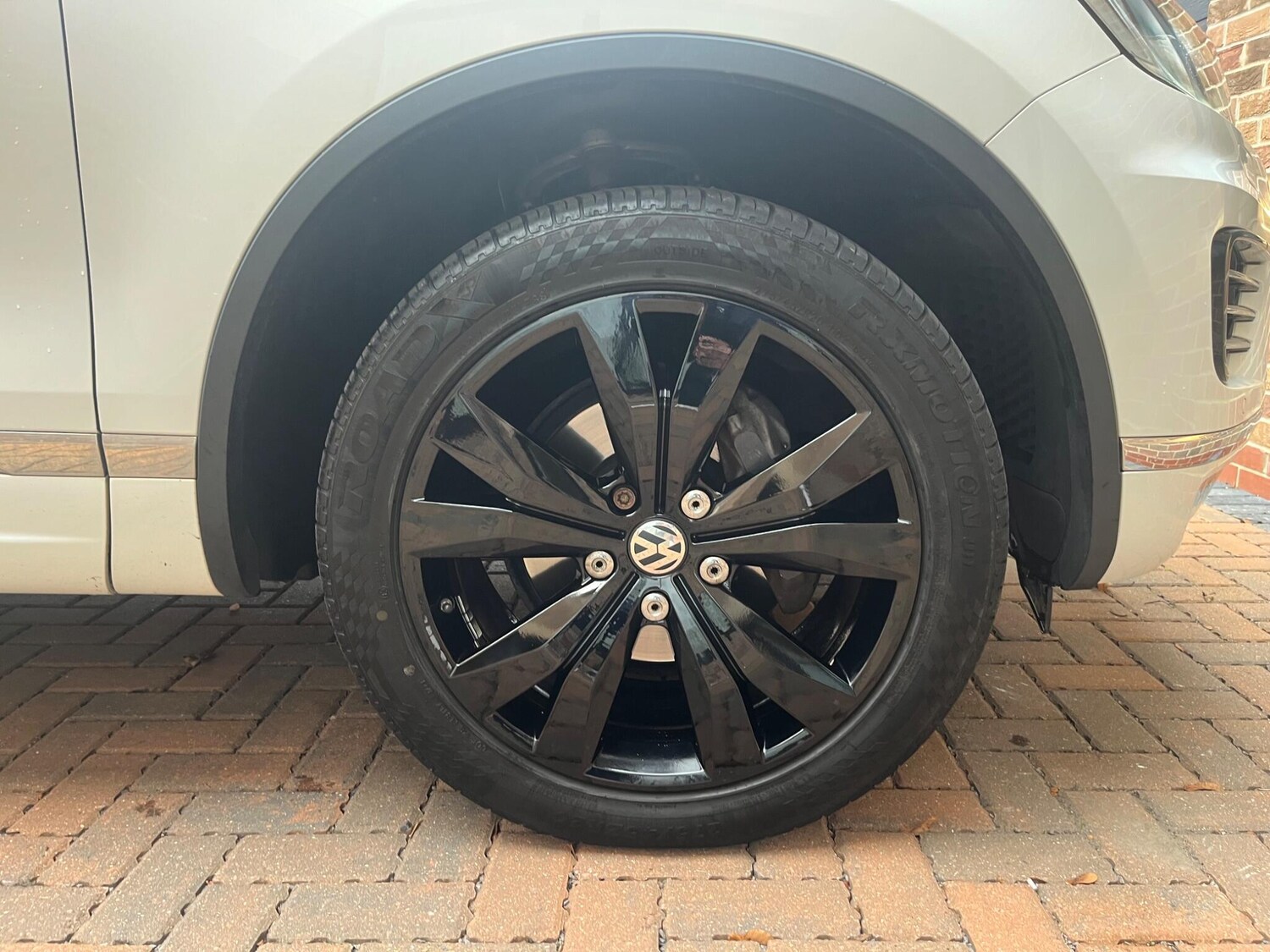 Used Volkswagen Touareg 2017 for sale - 76549421: Photo 30