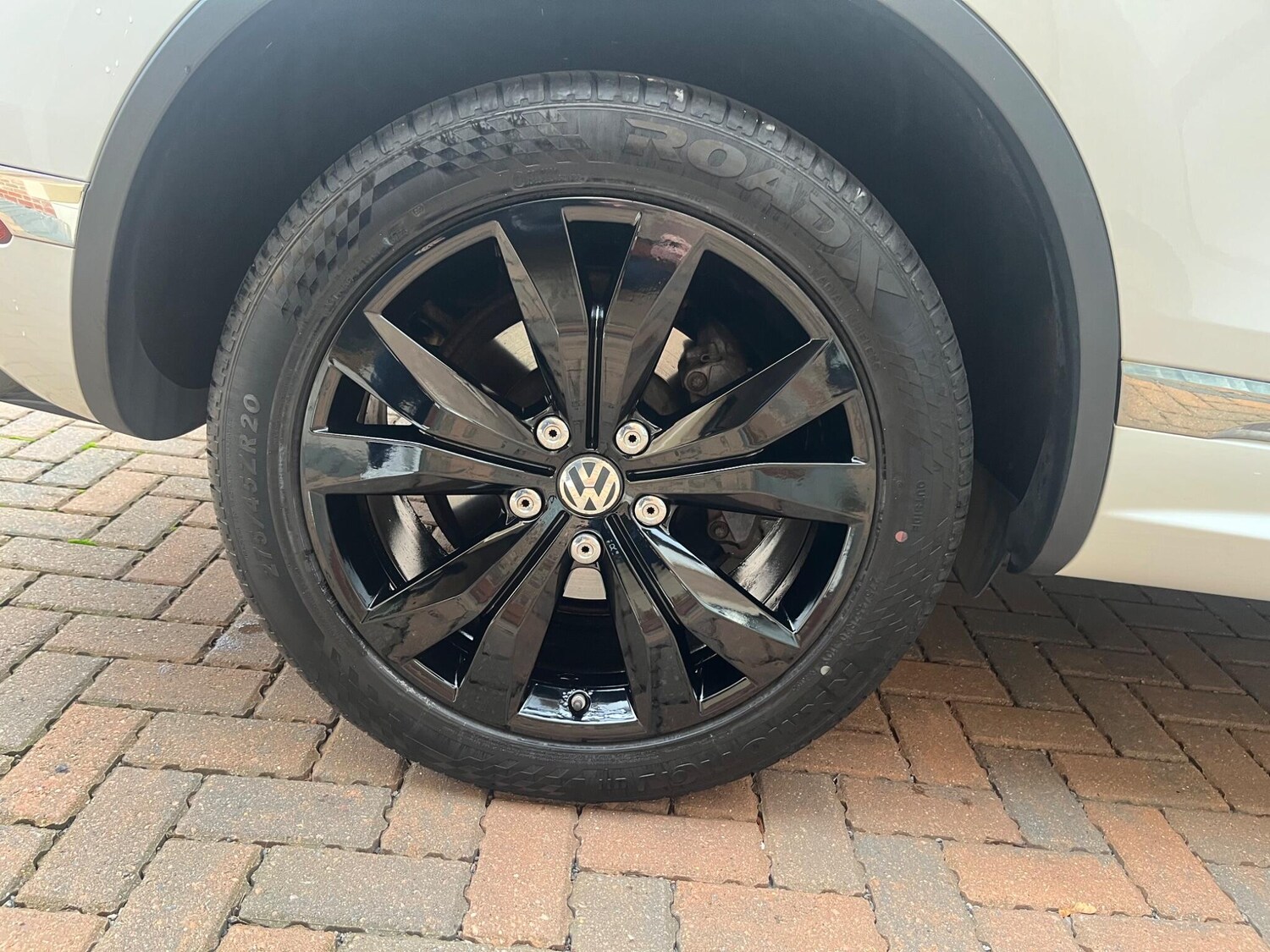 Used Volkswagen Touareg 2017 for sale - 76549421: Photo 31