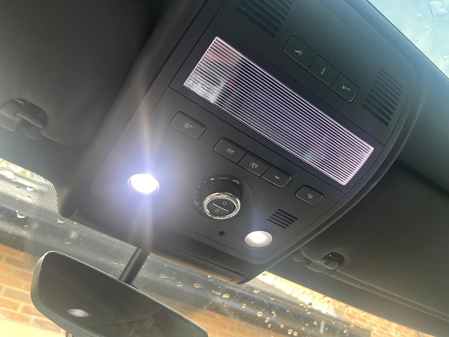 Used Volkswagen Touareg 2017 for sale - 76549421: Photo 43