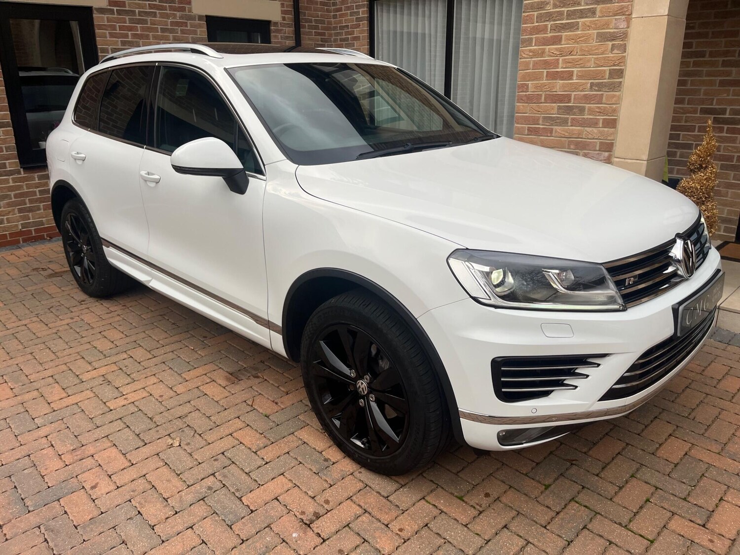 Used Volkswagen Touareg 2017 for sale - 76549421: Photo 9