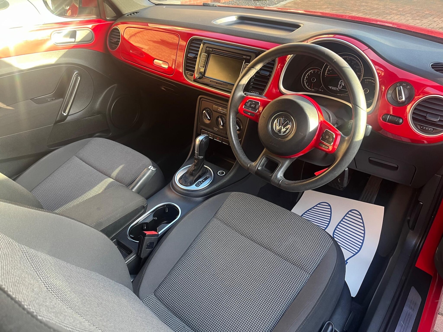 Used Volkswagen Beetle 2015 for sale - 76999024: Photo 14