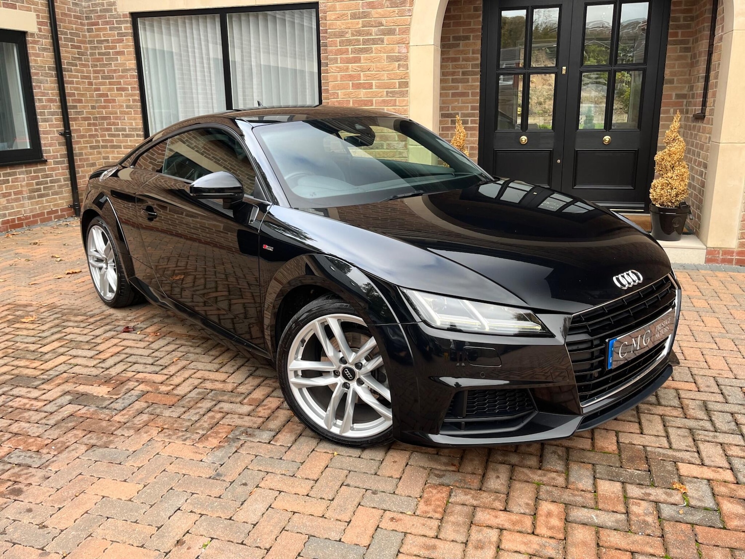 Used Audi TT for sale - 77441183: Photo 2