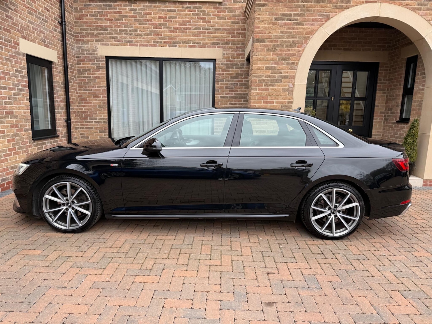 Used Audi A4 2019 for sale - 77993674: Photo 8