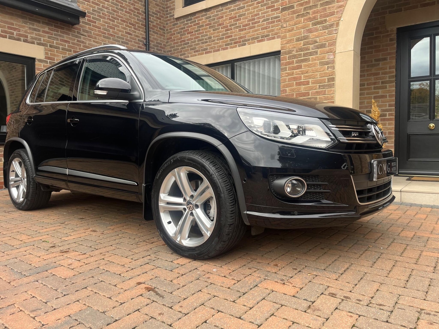 Used Volkswagen Tiguan 2015 for sale - 76759328: Photo 6