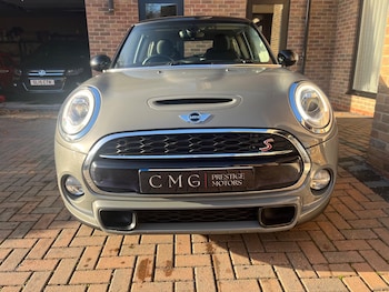 Used MINI Hatch 2017 for sale - 76849968: Photo