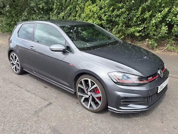 Used Volkswagen Golf 2017 for sale - 78834053: Photo