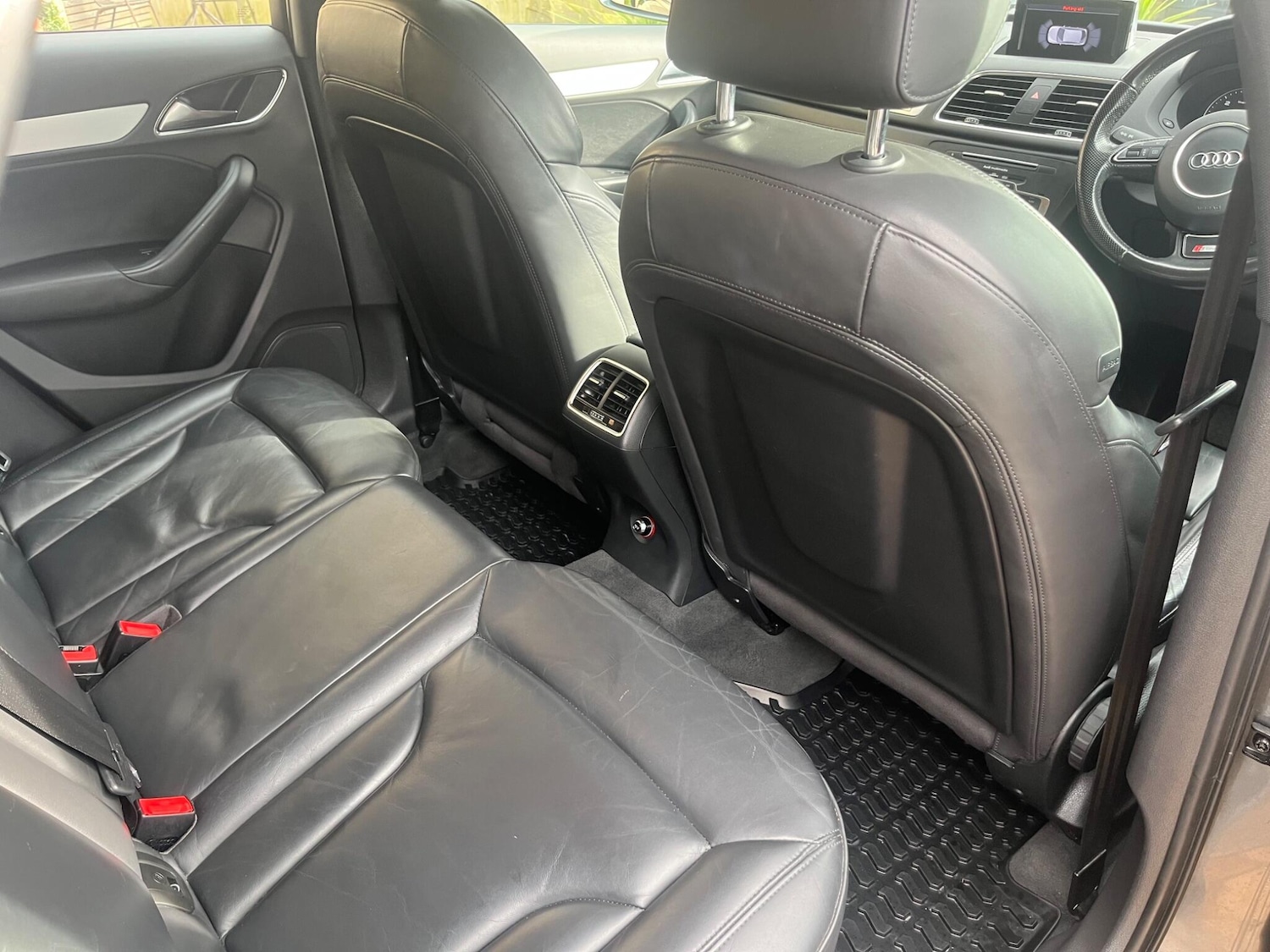 Used Audi Q3 2015 for sale - 77230100: Photo 25