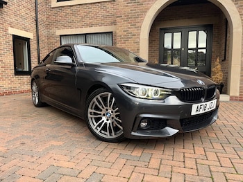 Used BMW 4 Series 2018 for sale - 76552006: Photo