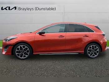 Used Kia Ceed 2022 for sale - 78610371: Photo