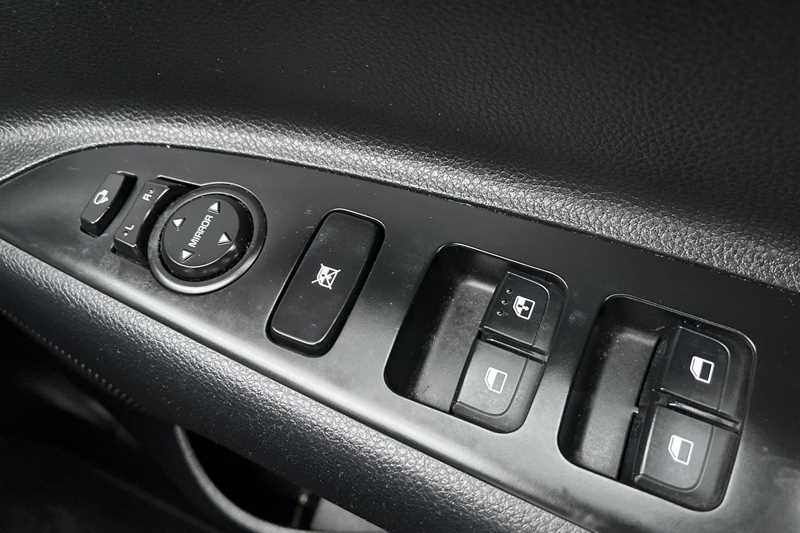 Used Kia Rio 2023 for sale - 77031784: Photo 19