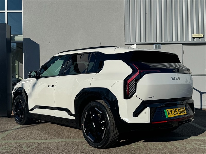 Used Kia EV3 2025 for sale - 76705838: Photo 5