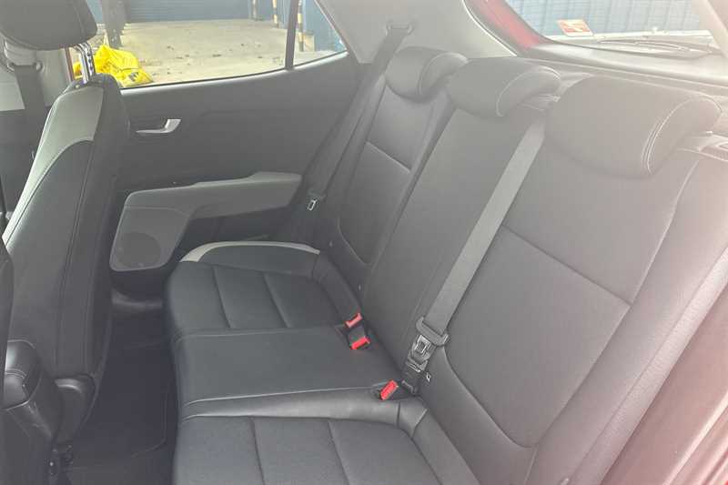 Used Kia Stonic 2020 for sale - 77972083: Photo 22