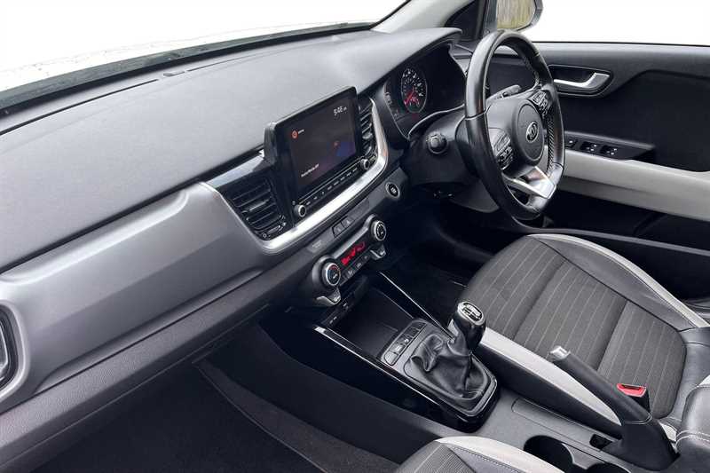 Used Kia Stonic 2021 for sale - 77795313: Photo 10