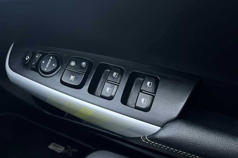 Used Kia Picanto 2023 for sale - 76487621: Photo 21