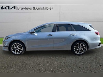 Used Kia Ceed 2025 for sale - 79160228: Photo