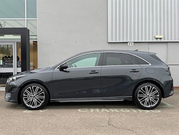 Used Kia Ceed 2024 for sale - 75902461: Photo