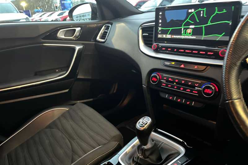 Used Kia XCeed 2023 for sale - 77307863: Photo 20