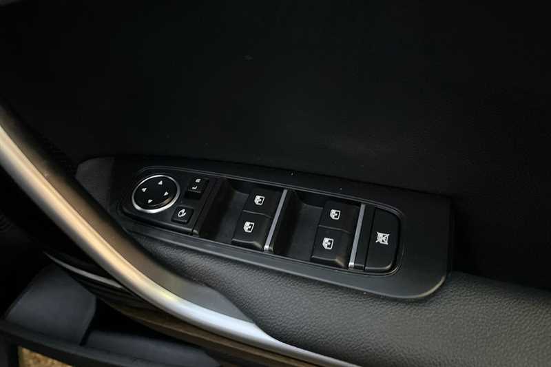 Used Kia XCeed 2023 for sale - 77307863: Photo 21