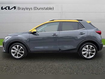 Used Kia Stonic 2023 for sale - 77414121: Photo