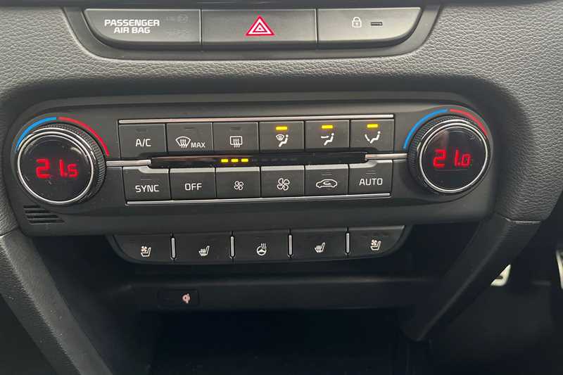 Used Kia XCeed 2022 for sale - 76434864: Photo 15